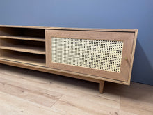 Load image into Gallery viewer, RATTANIA MEDIA UNIT