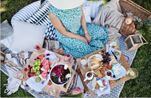 Load image into Gallery viewer, RAW Picnic Table - Solid Oak with ice bucket cut-out